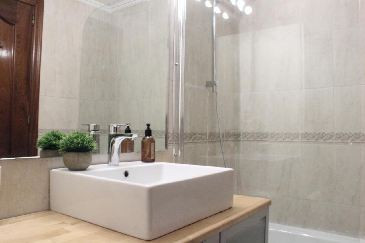 Apartamento Centro Paseo Maritimo Huelva Bagian luar foto